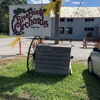 Riverview Orchards - Fruits & Veggies Near Me - Rexford, New York