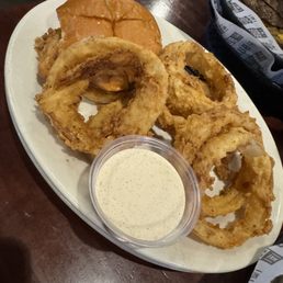 Chicken sandwich with onion rings Chicken sandwich with onion rings