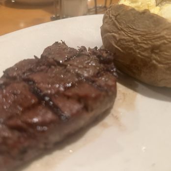 Black Angus Steakhouse - 6oz - Steakhouses Near Me - Chula Vista, California Black Angus Steakhouse - 6oz - Steakhouses Near Me - Chula Vista, California