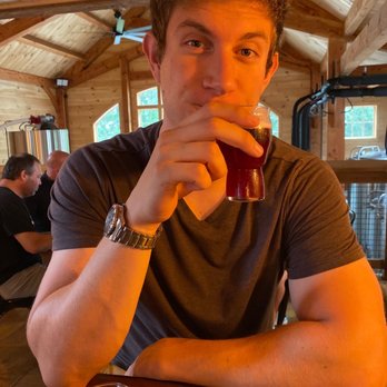 Oakholm Brewing Company - Stud pud - Venues & Event Spaces Near Me - Brookfield, Massachusetts