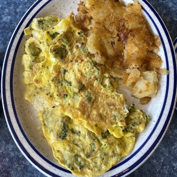 New Hyde Park Diner - Broccoli omelette - Diners Near Me - New Hyde Park, New York New Hyde Park Diner - Broccoli omelette - Diners Near Me - New Hyde Park, New York