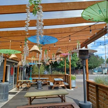 Cully Central - Beer Gardens Near Me - Portland, Oregon