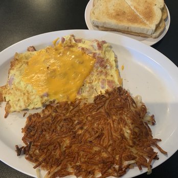 Frank's Downtown Cafe - Cafes Near Me - Manteca, California