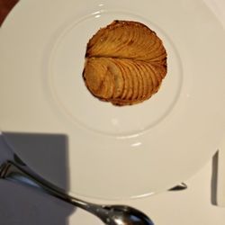 user provided Maison Blanche photo