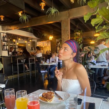 H Cafe - Breakfast & Brunch Near Me - Los Angeles, California H Cafe - Breakfast & Brunch Near Me - Los Angeles, California