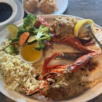 The Lobster Trap - Lobster - Seafood Near Me - Avalon, California