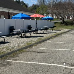 JJ's Soft Serve and More - Outdoor Seating