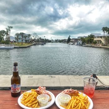 Hernando Beach Tropical Grille - Lobster rolls - American Near Me - Hernando Beach, Florida