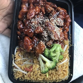 Hong Kong Restaurant - S8. Sesame Chicken - Chinese Near Me - New Rochelle, New York Hong Kong Restaurant - S8. Sesame Chicken - Chinese Near Me - New Rochelle, New York
