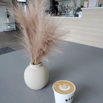 Rise Coffee - Cappucino - Cafes Near Me - Richmond Hill, Ontario Rise Coffee - Cappucino - Cafes Near Me - Richmond Hill, Ontario