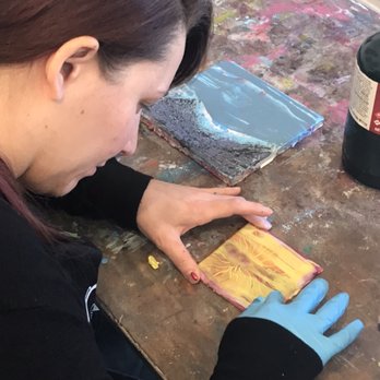 Melissa Stephens - A student "making her mark" in the class by the same name. - Art Classes Near Me Melissa Stephens - A student "making her mark" in the class by the same name. - Art Classes Near Me