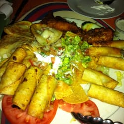 RocaMar Mexican and Seafood Restaurant - Sampler platter