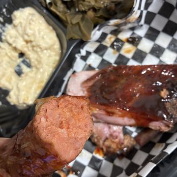 Hogg Pitt - Barbeque Near Me - Fresno, California Hogg Pitt - Barbeque Near Me - Fresno, California