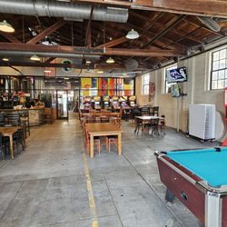 Persimmon Hollow Brewing - Inside
