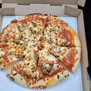 Buttercrust Pizza - Pinto Pizza w/ Pepperoni, Sausage, & Green Chile - Pizza Near Me - Moriarty, New Mexico Buttercrust Pizza - Pinto Pizza w/ Pepperoni, Sausage, & Green Chile - Pizza Near Me - Moriarty, New Mexico