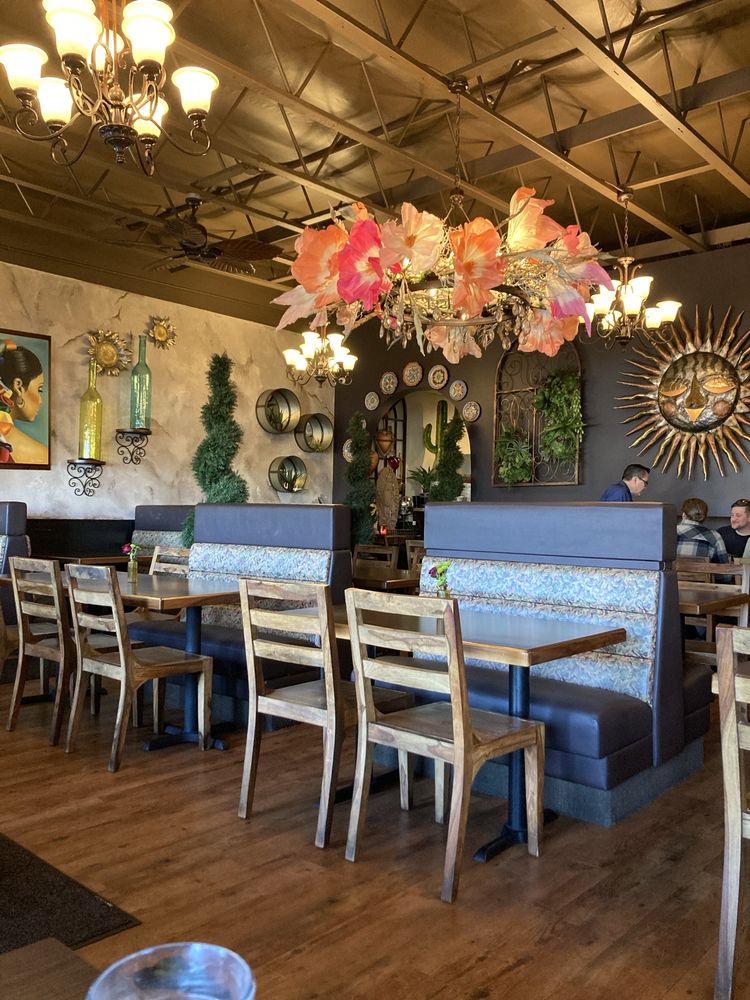 Luna Mexican Cuisine