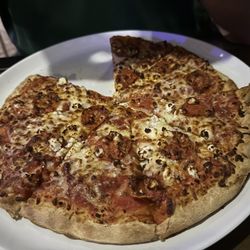 Pontoon Bar - Pepperoni pizza