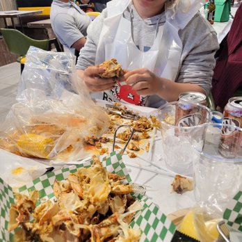 Bag O'Crab - Mickey chowing down seafood style - Cajun/Creole Near Me - Vacaville, California Bag O'Crab - Mickey chowing down seafood style - Cajun/Creole Near Me - Vacaville, California