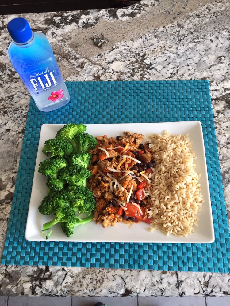 ROSCOE’S WRAP IT UP Updated September 2024 27 Reviews 399 North Ave, Dunellen, New Jersey