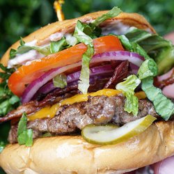Macho Burgers - Bacon cheese burger