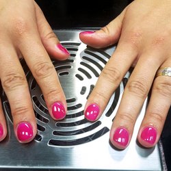 Heni Nails