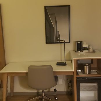 Radisson Hotel Phoenix Airport - Hotels Near Me - Phoenix, Arizona