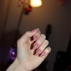 Magnifique Nail Studio