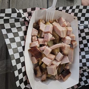 Oklahoma Smoke - Baked potato with smoked turkey. You can get it loaded with other stuff like cheese as well. - Barbeque Near Me - Moore, Oklahoma Oklahoma Smoke - Baked potato with smoked turkey. You can get it loaded with other stuff like cheese as well. - Barbeque Near Me - Moore, Oklahoma