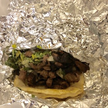 Pupuseria La Bendicion - Taco - Salvadoran Near Me - Cleveland, Ohio