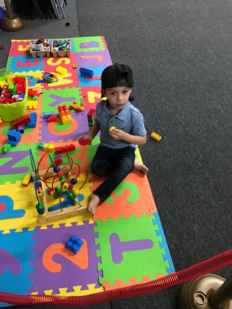 ROYAL BOUNCE HOUSE 21877 Hempstead Ave, Queens Village, New York