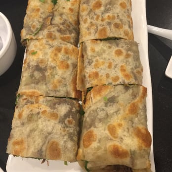 101 Noodle Express - Beef roll. I had better. Less meat and load of cilantro. Sauce just barely enough (could have been better with a little more) - Chinese Near Me - Alhambra, California
