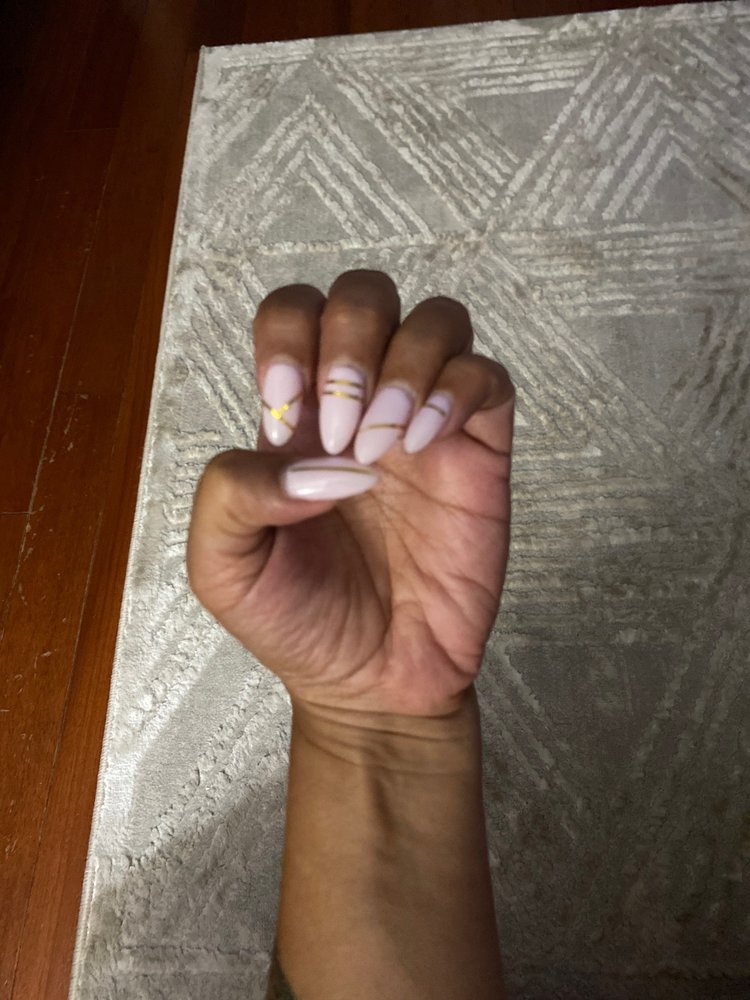 GEL NAILS Updated September 2024 24 Photos & 11 Reviews 761 S