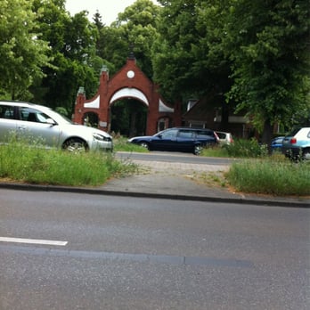 Christus Friedhof - Funeral Services & Cemeteries Near Me - Berlin, BE
