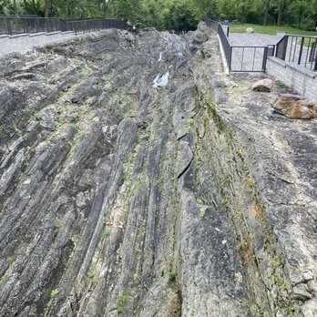Glacial Grooves - Landmarks & Historical Buildings Near Me - Kelleys Island, Ohio