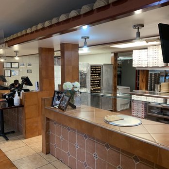 Mamma's Pizza - Counter area. Look at those sub rolls! - Pizza Near Me - Loganville, Pennsylvania Mamma's Pizza - Counter area. Look at those sub rolls! - Pizza Near Me - Loganville, Pennsylvania