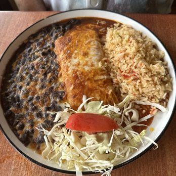 Plaza Linda - Cheese enchilada plate - Mexican Near Me - Carmel Valley, California Plaza Linda - Cheese enchilada plate - Mexican Near Me - Carmel Valley, California