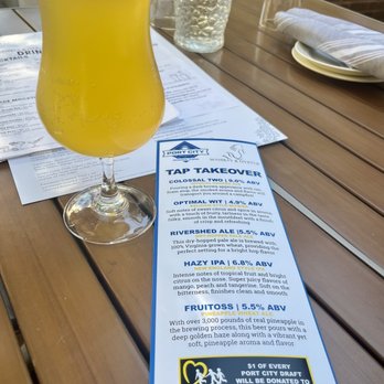 Whiskey & Oyster - Bars Near Me - Alexandria, Virginia