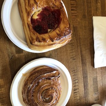 Midnight Bear Breads - Hibiscus danish and macadamia nut cinnamon roll - Bakeries Near Me - Lawai, Hawaii