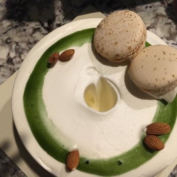 Tous Les Jours - Why is there a hole on my cake?!!!!!! - Desserts Near Me - Flushing, New York Tous Les Jours - Why is there a hole on my cake?!!!!!! - Desserts Near Me - Flushing, New York