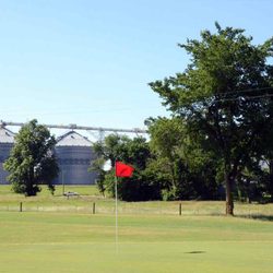 New Madrid Country Club - Golf Course