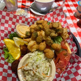 Tonys Chowder House - Seafood Near Me - Mount Dora, Florida Tonys Chowder House - Seafood Near Me - Mount Dora, Florida