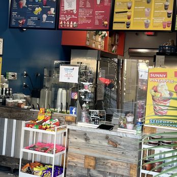Slusheeland - Inside - Ice Cream & Frozen Yogurt Near Me - North Hollywood, California Slusheeland - Inside - Ice Cream & Frozen Yogurt Near Me - North Hollywood, California