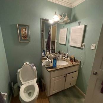 Sanders2Sanders Building and Construction - Old vanity and toilet - General Contractors Near Me Sanders2Sanders Building and Construction - Old vanity and toilet - General Contractors Near Me