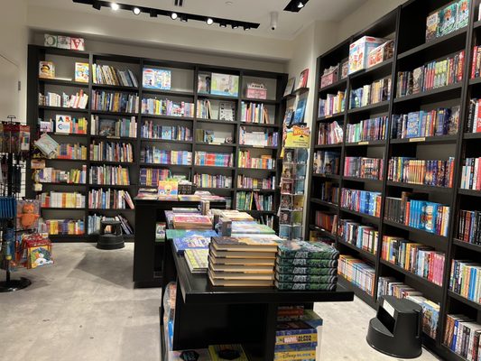 Books & Books by null