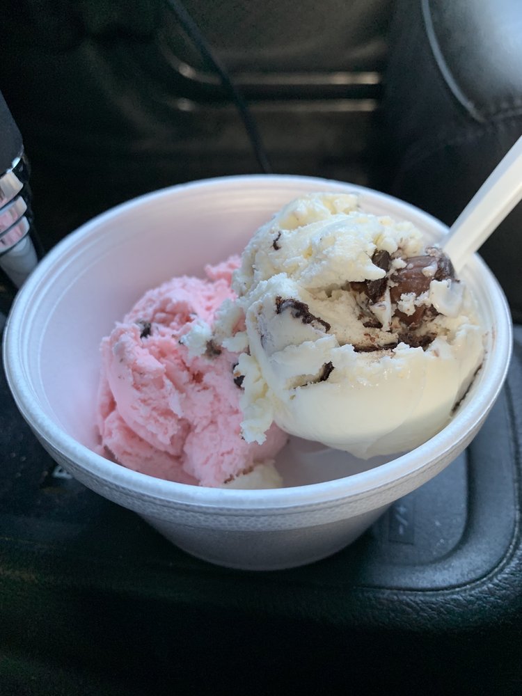 AXEL’S FOOD & ICE CREAM 30 Reviews 608 Daniel ster Hwy