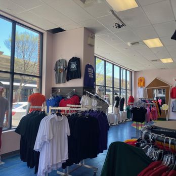 UR Custom T-Shirt & More - Screen Printing/T-Shirt Printing Near Me - Hampton, Virginia UR Custom T-Shirt & More - Screen Printing/T-Shirt Printing Near Me - Hampton, Virginia