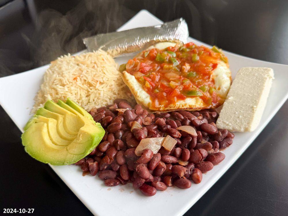 Encanta Latin Grill