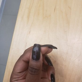 Lovely Nails - The nails aren't the same length. - Eyebrow Services Near Me - Fort Lauderdale, Florida Lovely Nails - The nails aren't the same length. - Eyebrow Services Near Me - Fort Lauderdale, Florida