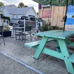 Alba Pizza & Cafe - Outdoor Seating