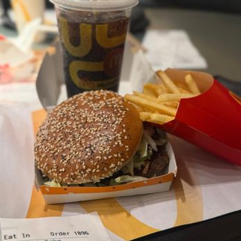 McDonald’s - MAC global taste was good - Burgers Near Me - Chicago, Illinois